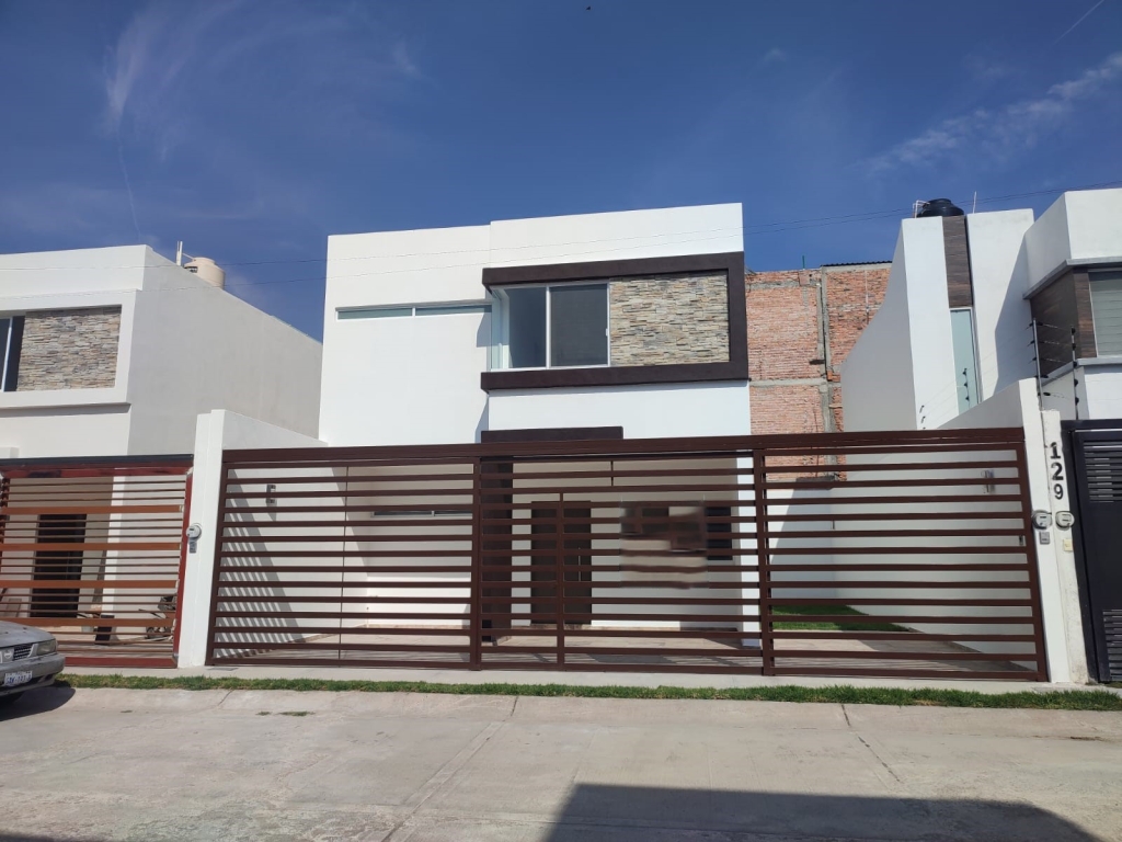 WhatsApp Image 2025-06-18 at 12.28.40 PM (7)