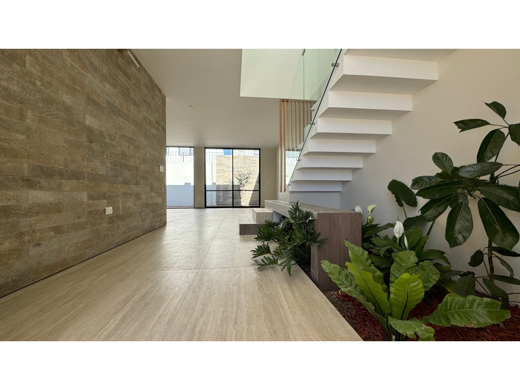 WhatsApp Image 2025-12-19 at 2.11.23 PM (4)