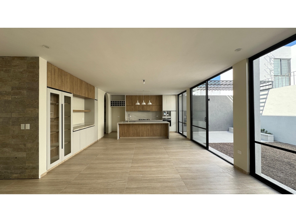 WhatsApp Image 2025-12-19 at 2.11.23 PM (6)