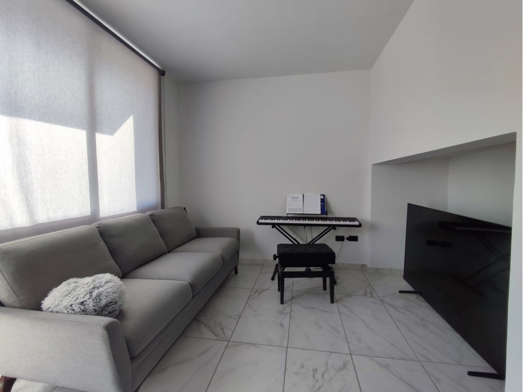 WhatsApp Image 2025-11-24 at 4.43.12 PM (4)