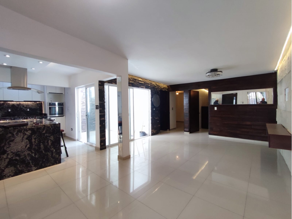 WhatsApp Image 2025-12-04 at 1.22.30 PM